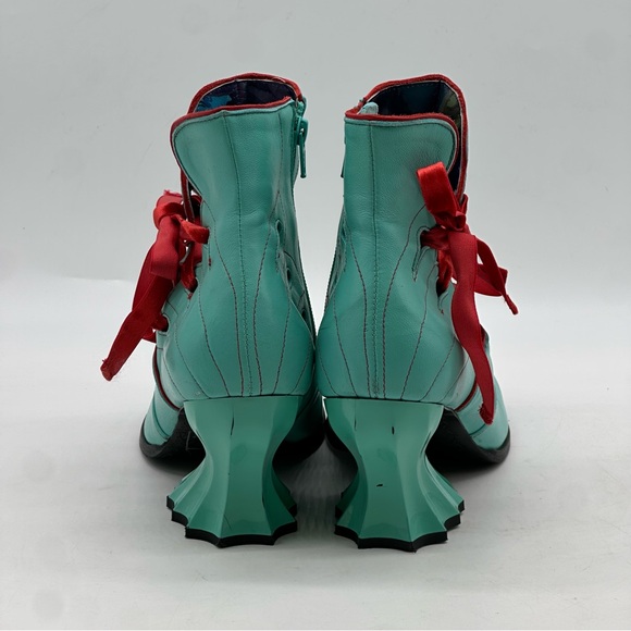 John Fluevog Deliverance Jodie Side Lace Ankle Boot. Size 11 - Picture 8 of 13